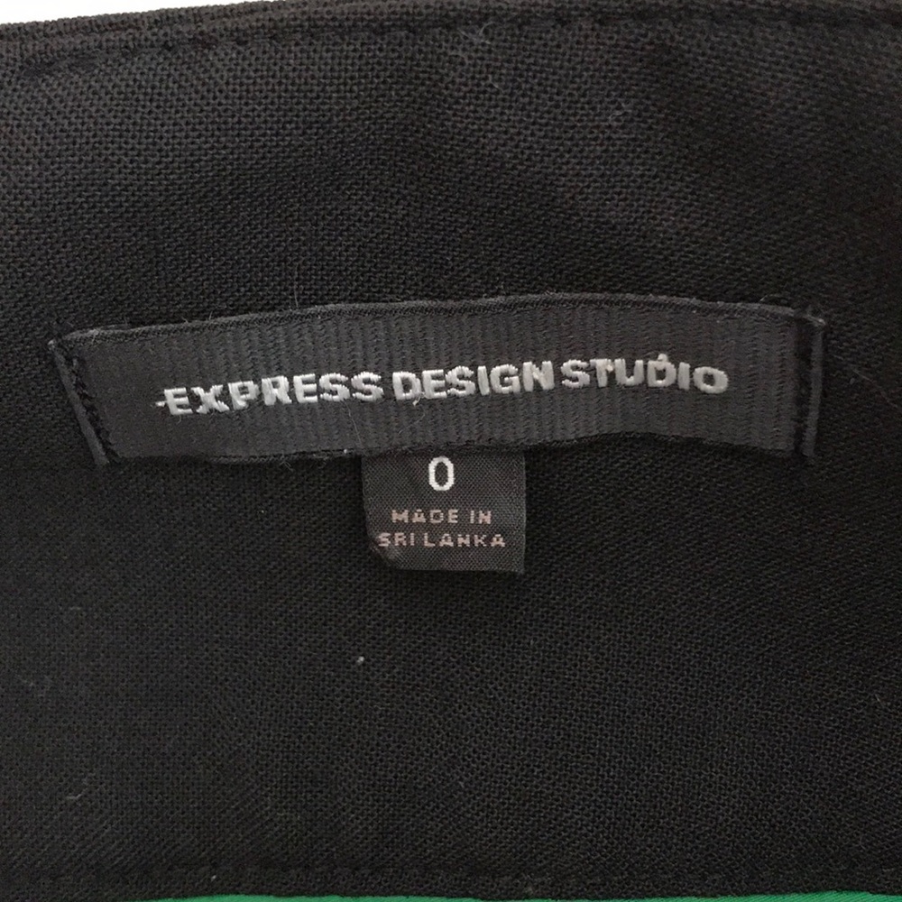 Express Pencil Skirt - Picture 4 of 4
